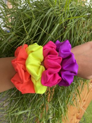 Gumka do włosów w kolorze stroju